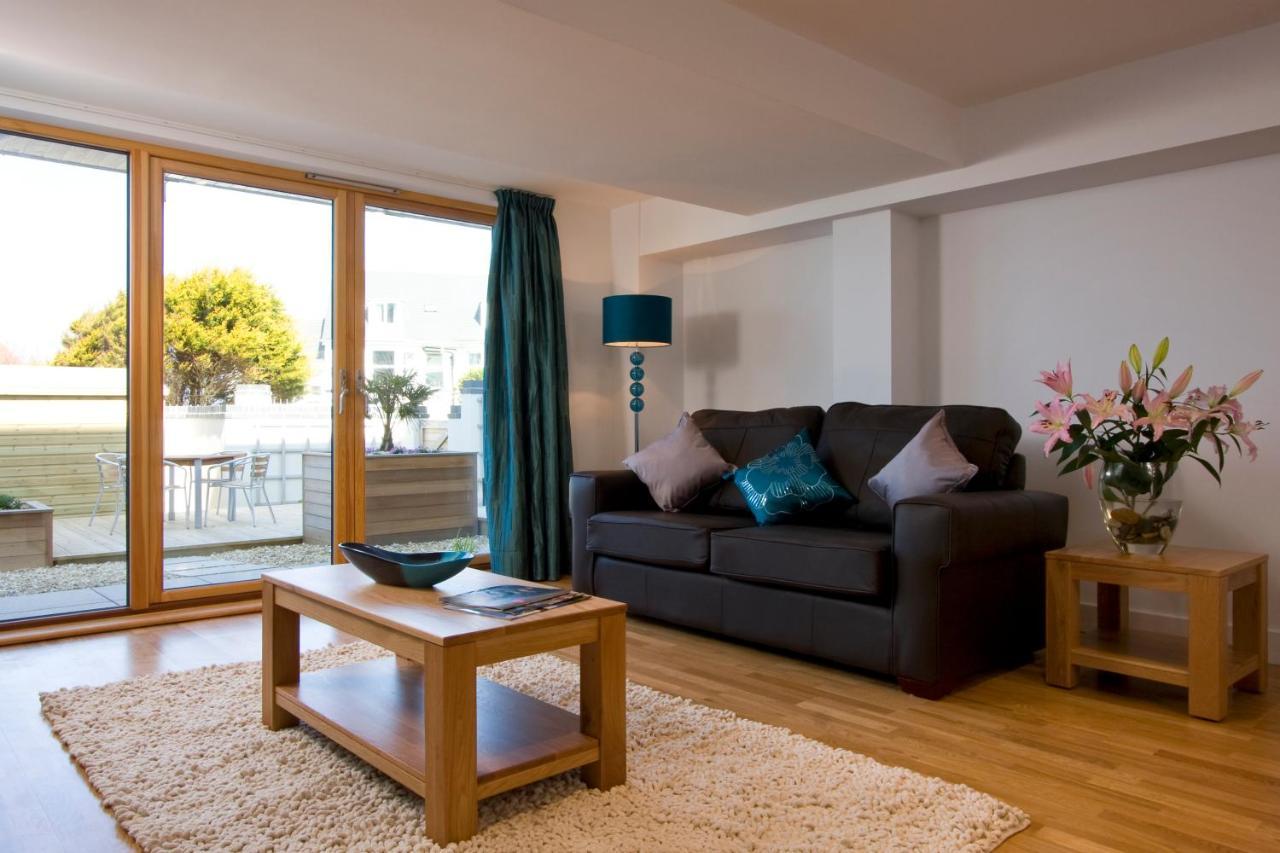 Fistral Beach Garden Apartment 3 New Quay Eksteriør bilde