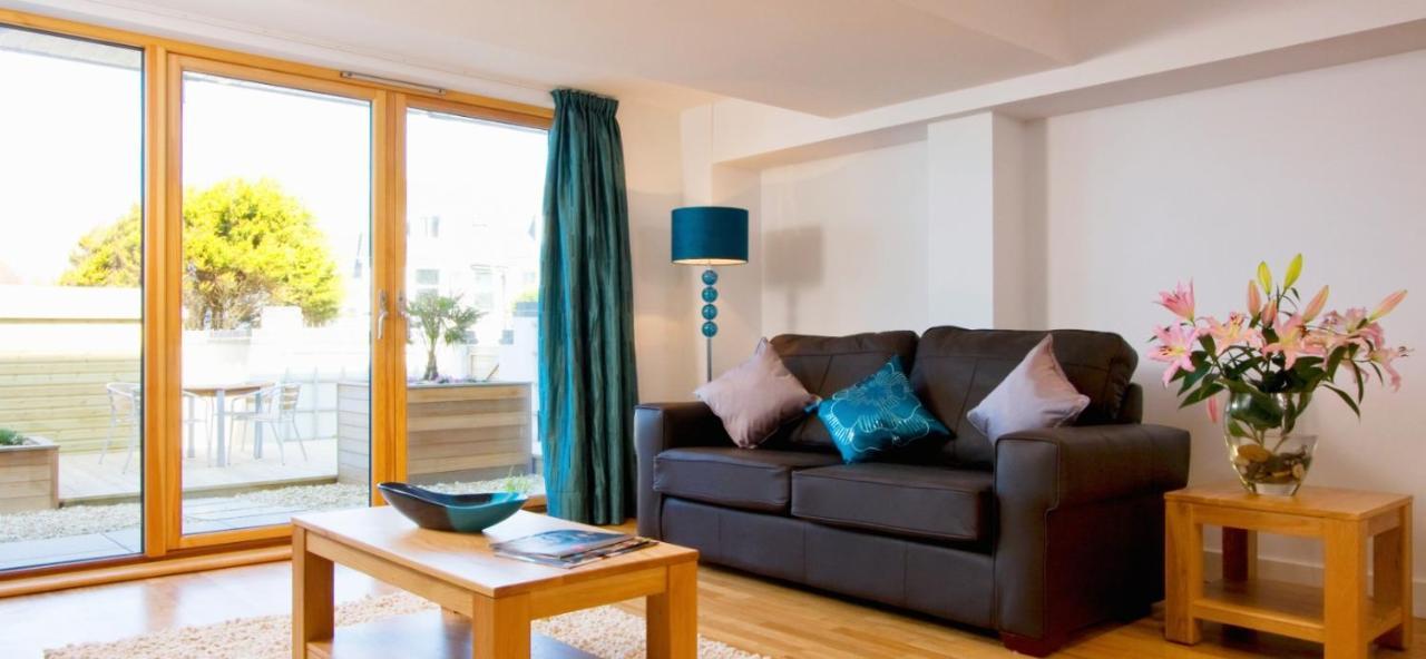 Fistral Beach Garden Apartment 3 New Quay Eksteriør bilde